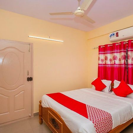 Oyo 25032 Seven Hills Guestline Hotel Bangalore Exterior photo